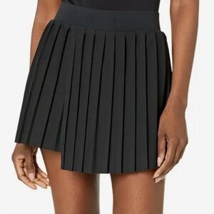 NWOT Varley Kalmia Mid Rise Skort size L